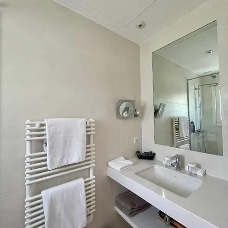 Clos Des Oliviers - Meuble De Tourisme Aparthotel Grimaud
